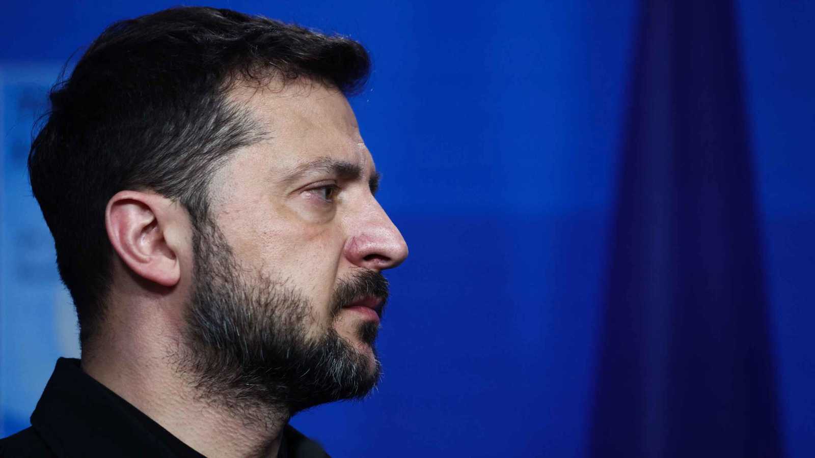 جنرالان مرشحان لخلافته.. كواليس "اللقاء السري" لاختيار بديل زيلينسكي