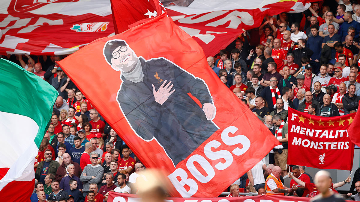 مباراة نابولي وليفربول.. إصابة اثنين من جماهير "الريدز" باشتباكات في إيطاليا