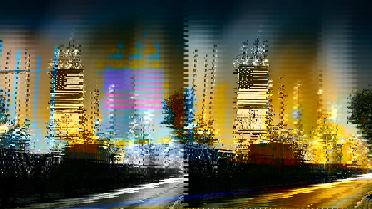 انخفاض احتياطي النفط الأمريكي إلى أدنى مستوى منذ 38 عاما