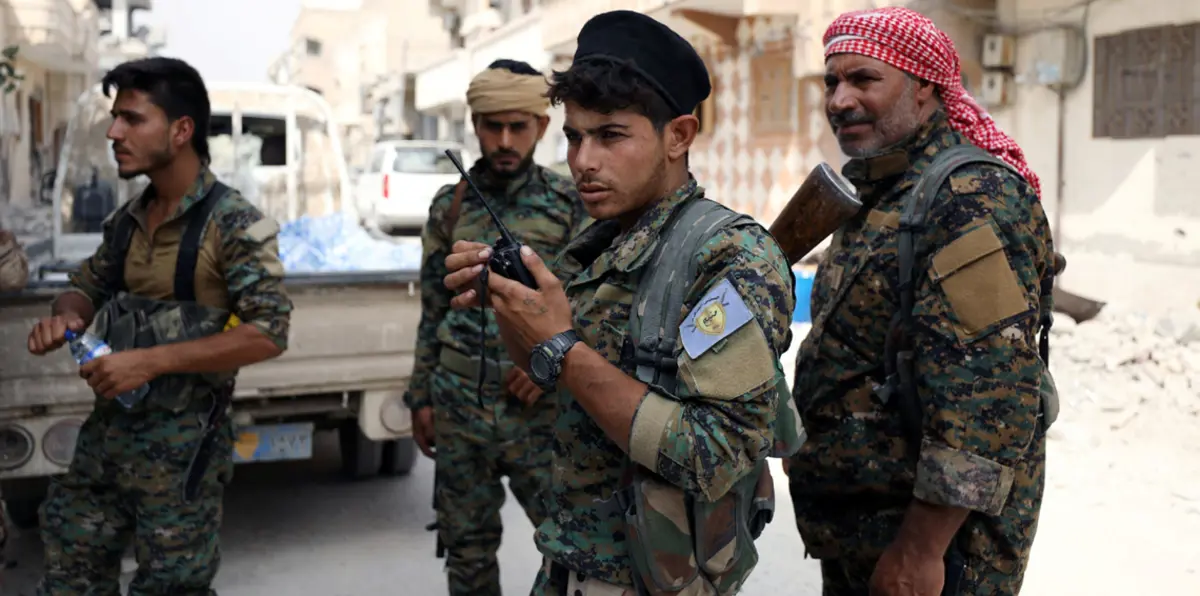 المرصد: "سوريا الديمقراطية" تمشط الرقة لدحر آخر فلول داعش