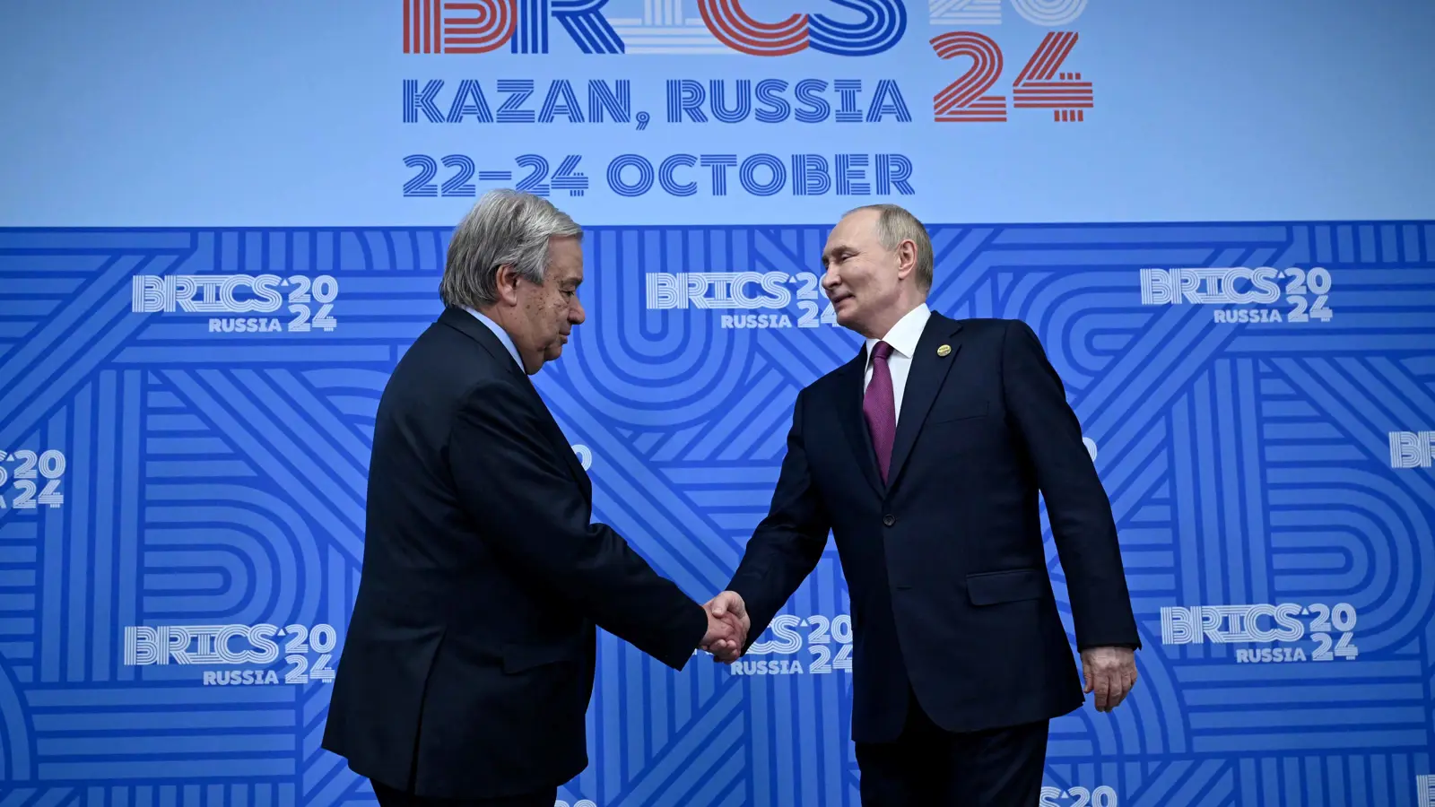 بسبب زيارته لروسيا.. زيلينسكي يرفض استقبال غوتيريش