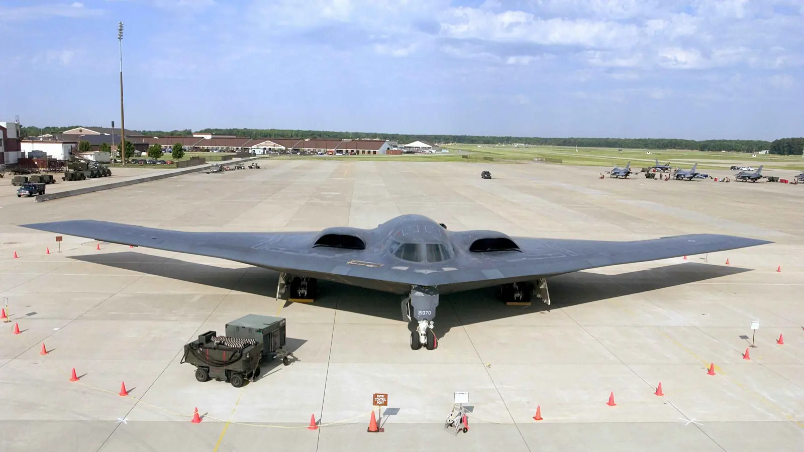 إجراءات دفاعية.. واشنطن تحرك قاذفات الشبح "بي2"