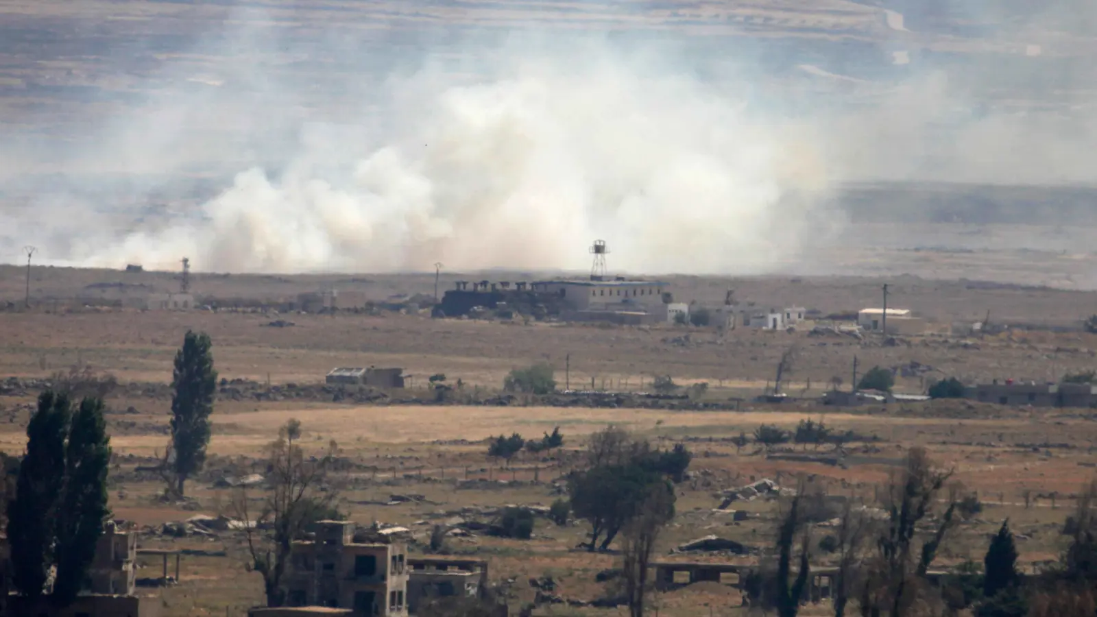 وسط صمت الفصائل.. الجيش الإسرائيلي يقتحم القنيطرة السورية (فيديو)