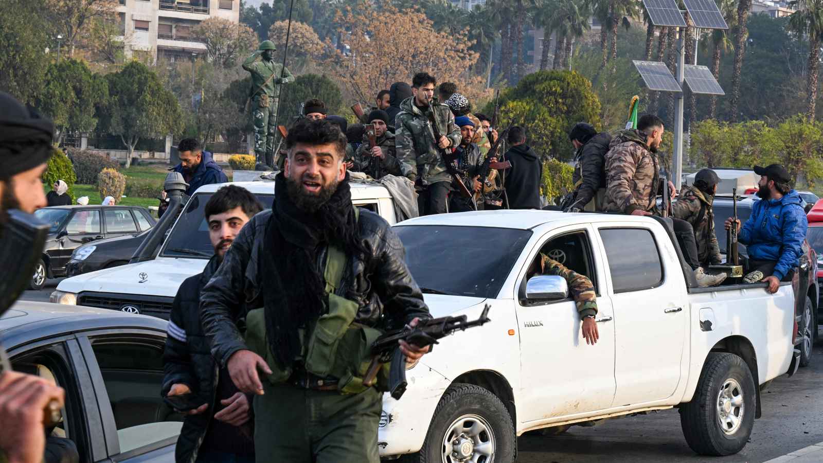 تحالف عراقي يدعو للتواصل مع "الحكومة الانتقالية" في دمشق