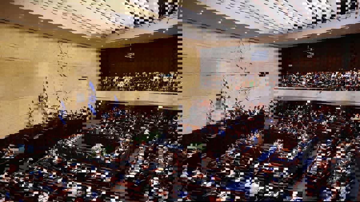 بعد استقالة نائبة عربية.. الليكود يعتزم طرح قانون لحل الكنيست الإسرائيلي