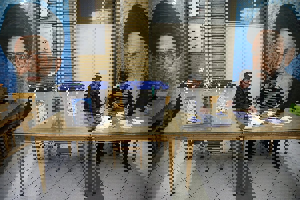 المقاطعة الشعبية تهدد الانتخابات الرئاسية الإيرانية