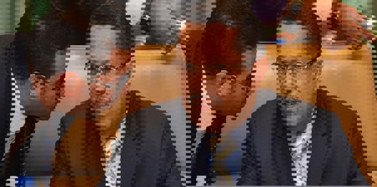 الحكومة اليمنية تضخ 200 مليون ريال لتسديد رواتب المتقاعدين في عدن‎