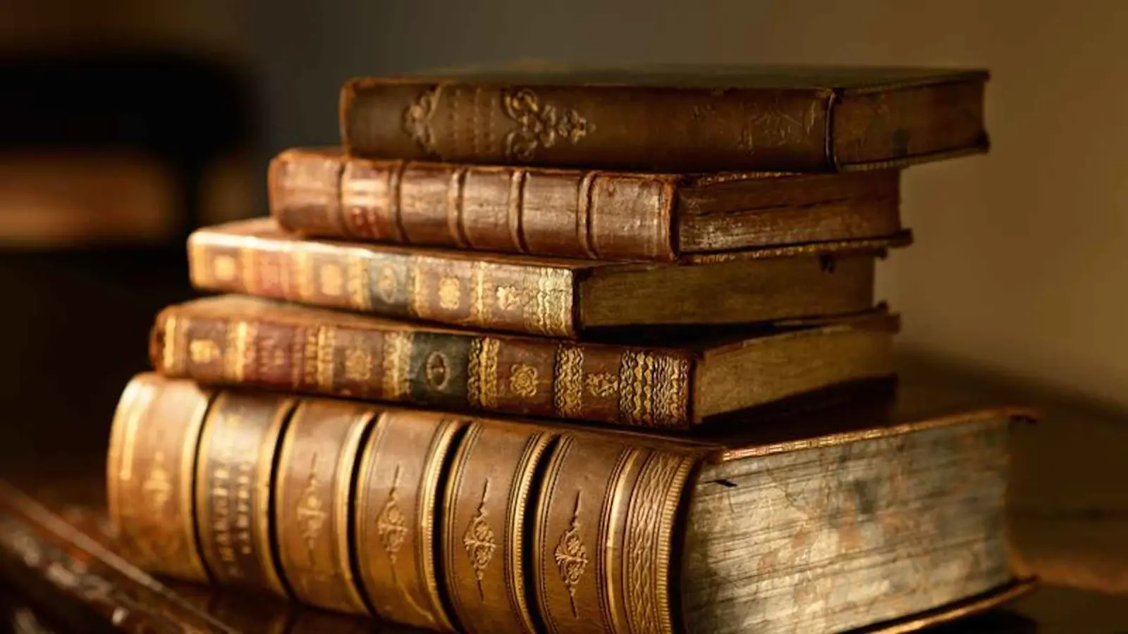 تركيا.. العثور على 5 كتب آرامية تعود لـ 1800 عام (صورة)