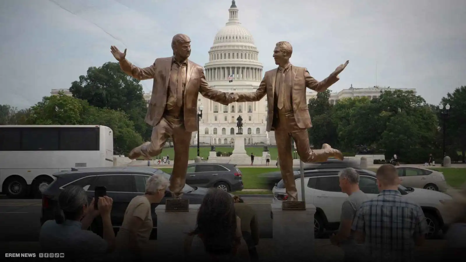 تمثال ترامب وإبستين