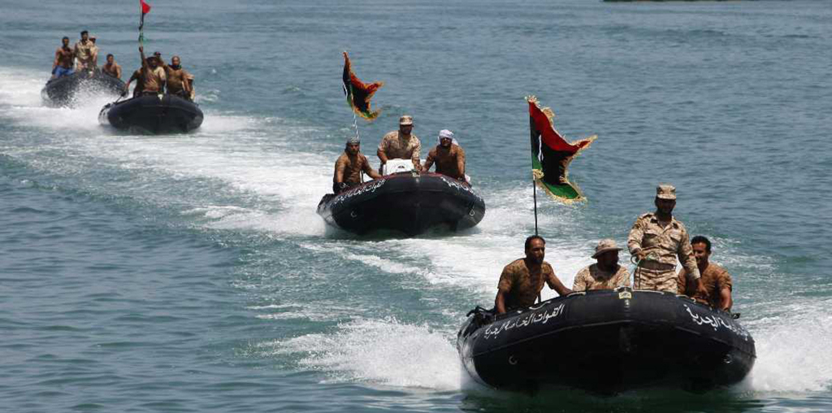 البحرية الليبية تتهم منظمات أوروبية بالتواصل مع عصابات الهجرة‎