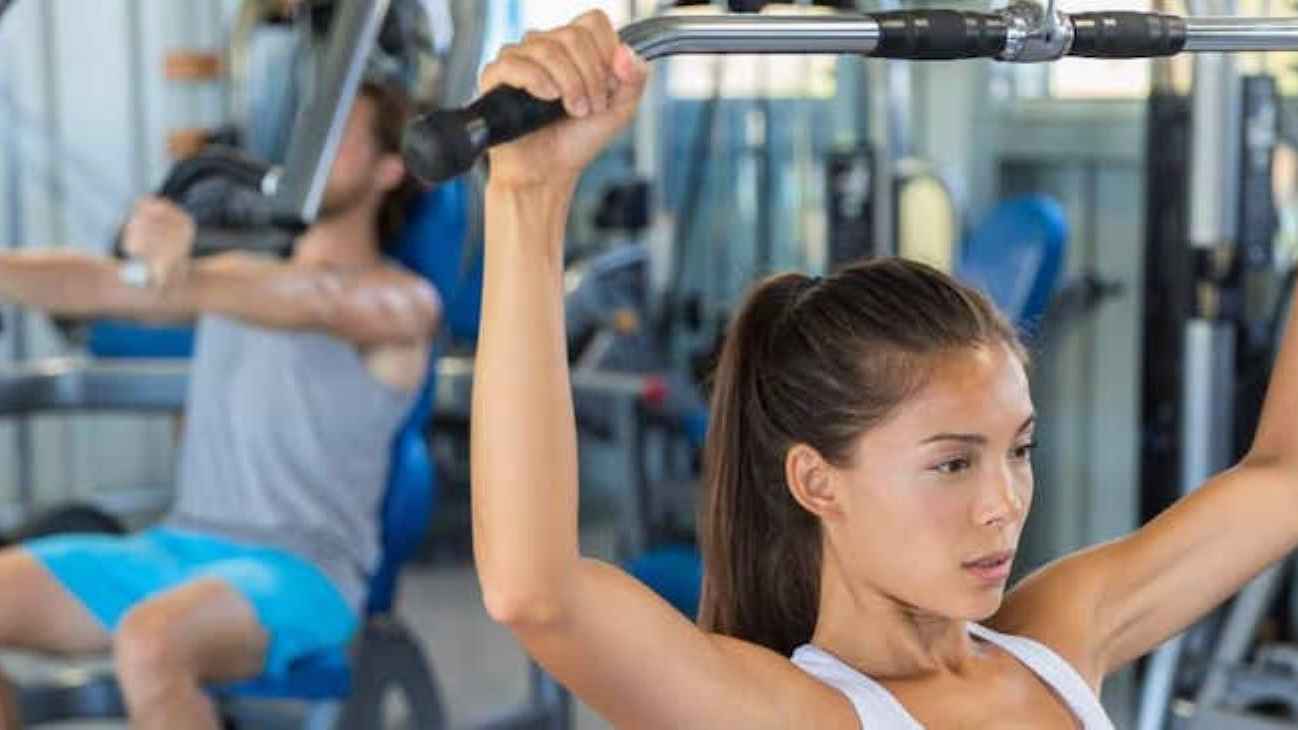 خطآن شائعان في التمارين قد يرسلانك مباشرة إلى الطبيب