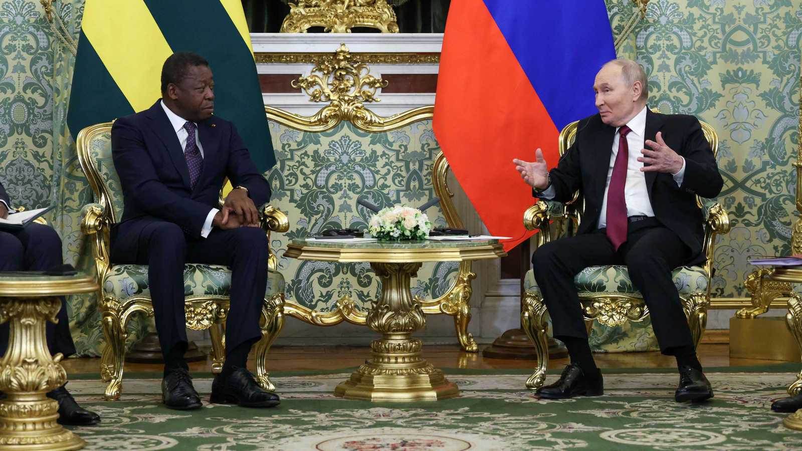 فتح سفارة في توغو.. بوتين يوسع الوجود الروسي داخل أفريقيا