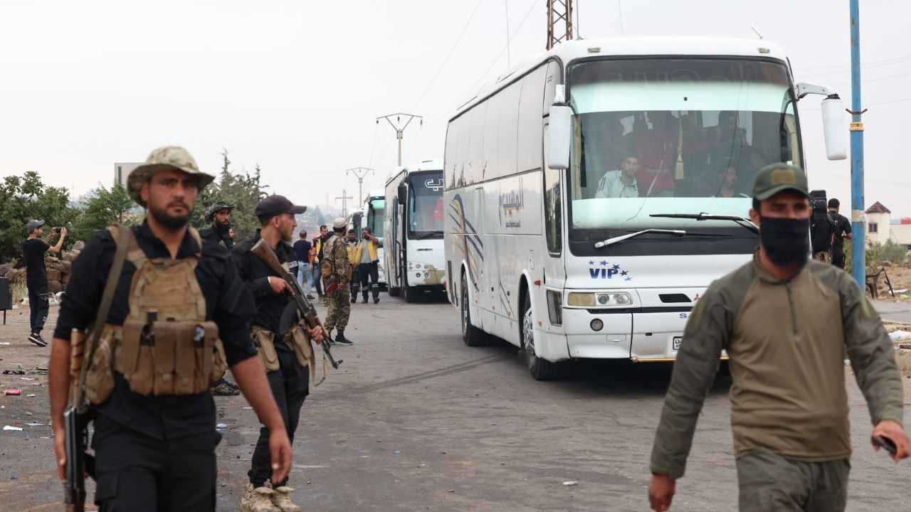 المرصد السوري: الإفراج عن 1300 محتجز من أبناء العشائر في السويداء