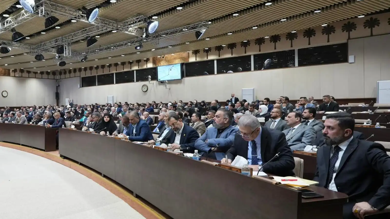 بسبب منصب رئيس الجمهورية.. البرلمان العراقي يؤجل جلسته مجدداً