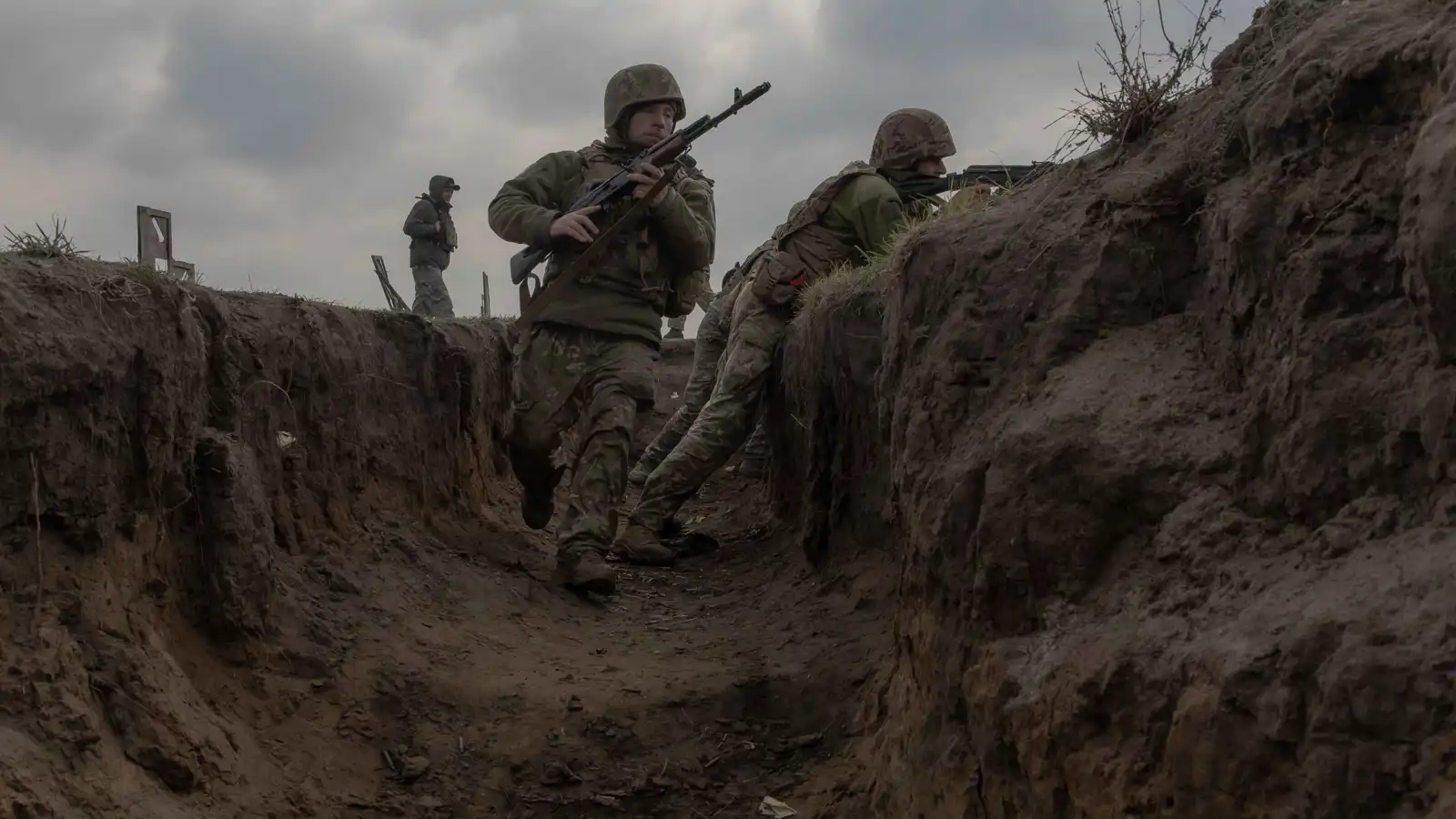 موسكو تصدر حكمها على بريطاني بتهمة العمل كـ"مرتزق" لجانب أوكرانيا