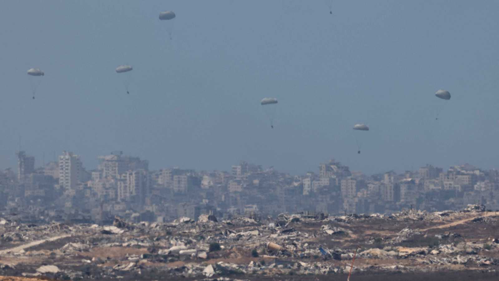 غزة قبل وبعد.. مدينة نابضة بالحياة تحولت لمشهد من نهاية العالم (صور)