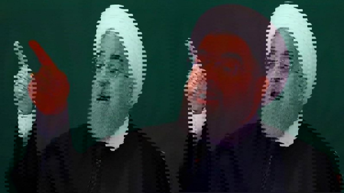 روحاني: يجب ألا يصبح "كورونا" سلاحا في يد العدو لتعطيل العمل بإيران