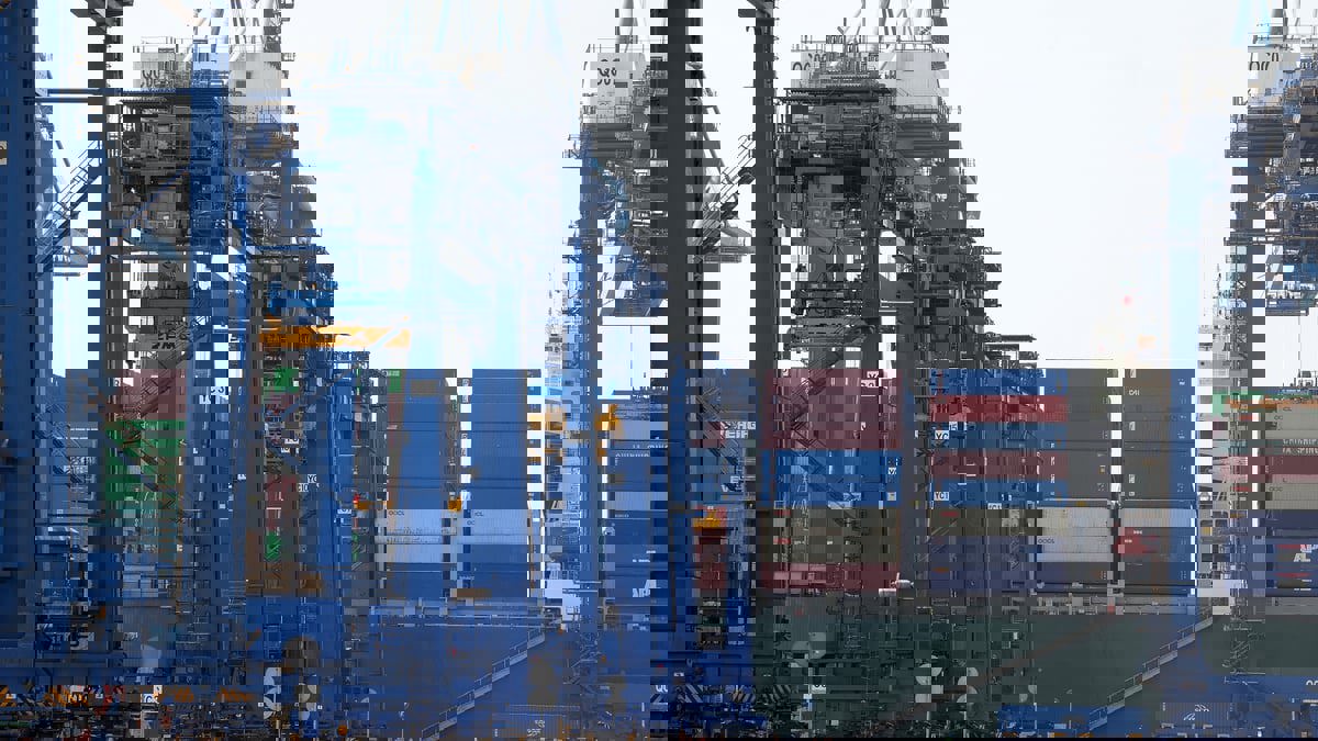 السعودية تنضم لاتفاقية دولية بشأن عقود بيع البضائع