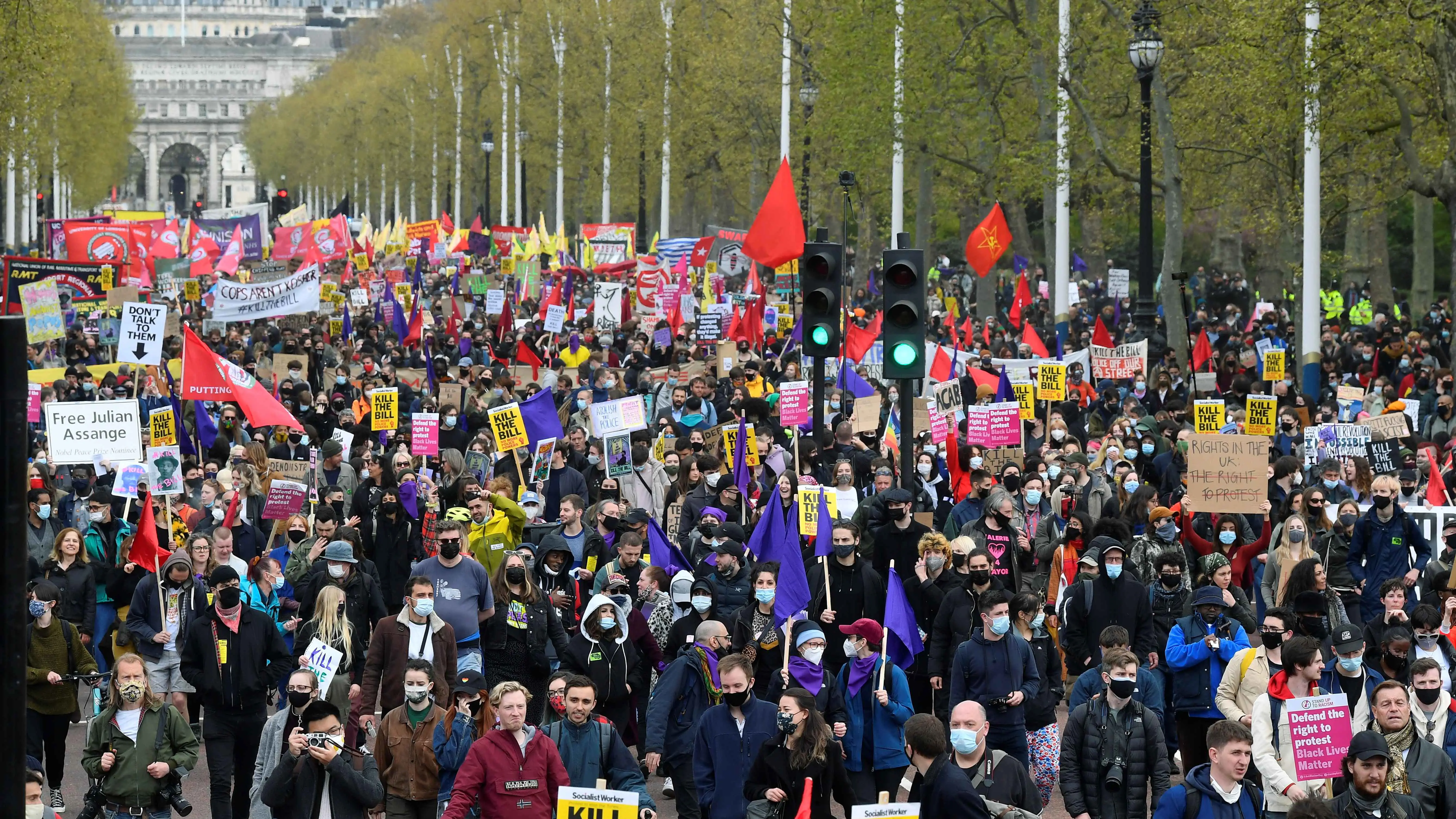صحيفة: "الحمير" تتمتع بحماية أفضل من العمال في بريطانيا‎
