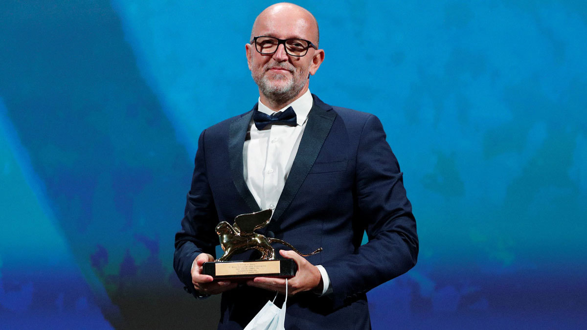 فيلم "نومادلاند" يفوز بجائزة الأسد الذهبي في مهرجان البندقية السينمائي