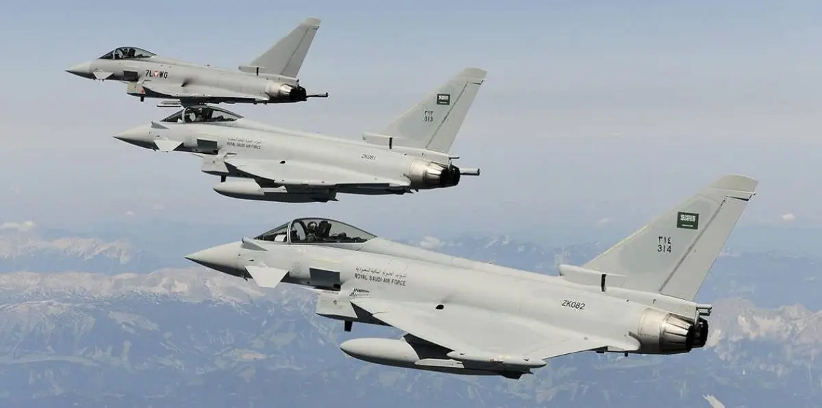التحالف العربي يكثف غاراته في صنعاء غداة إطلاق صاروخ باليستي على الرياض‎