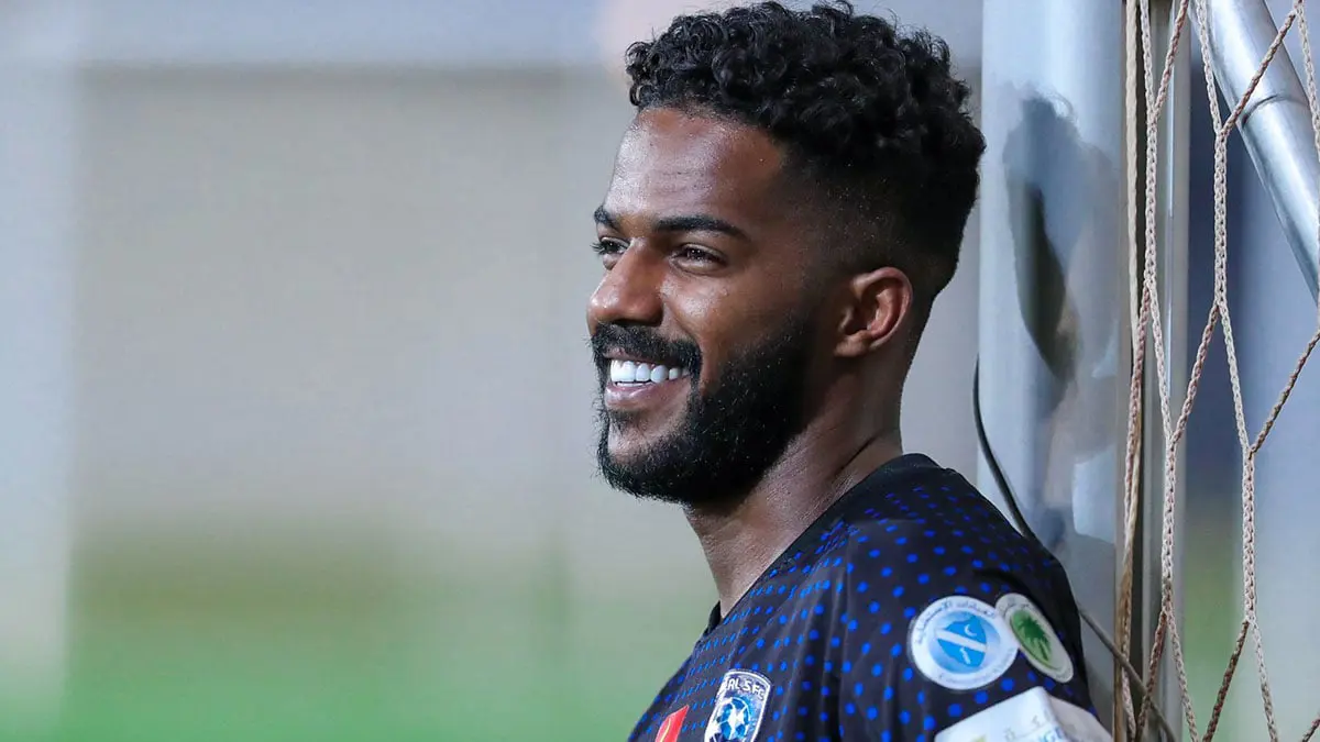 نادي الهلال يعلن إصابة نواف العابد ومحمد البريك قبل مواجهة العدالة