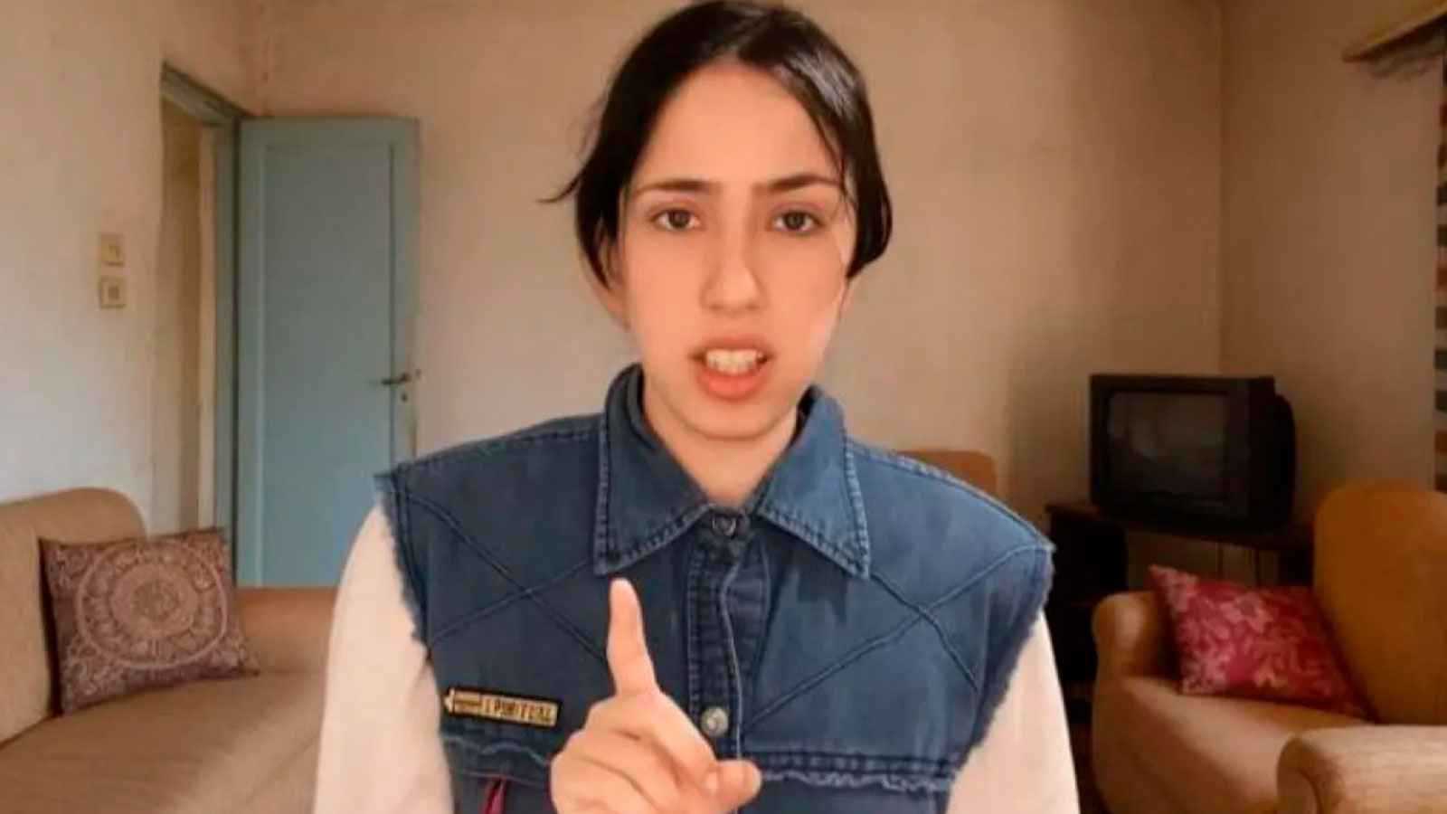 بعد 50 يومًا من الحبس.. الإفراج عن البلوغر علياء قمرون بكفالة مالية