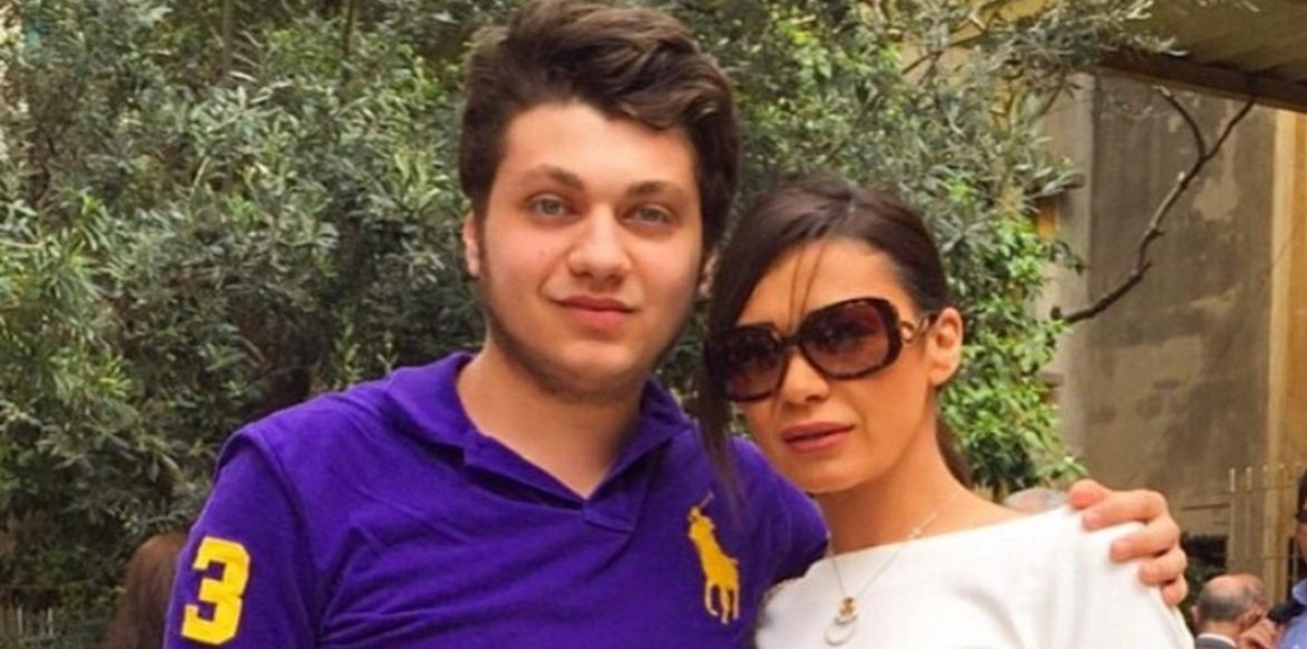 نجل نادين الراسي ينفي ضربها ويؤكد أنها تخضع لعلاج نفسي (فيديو)