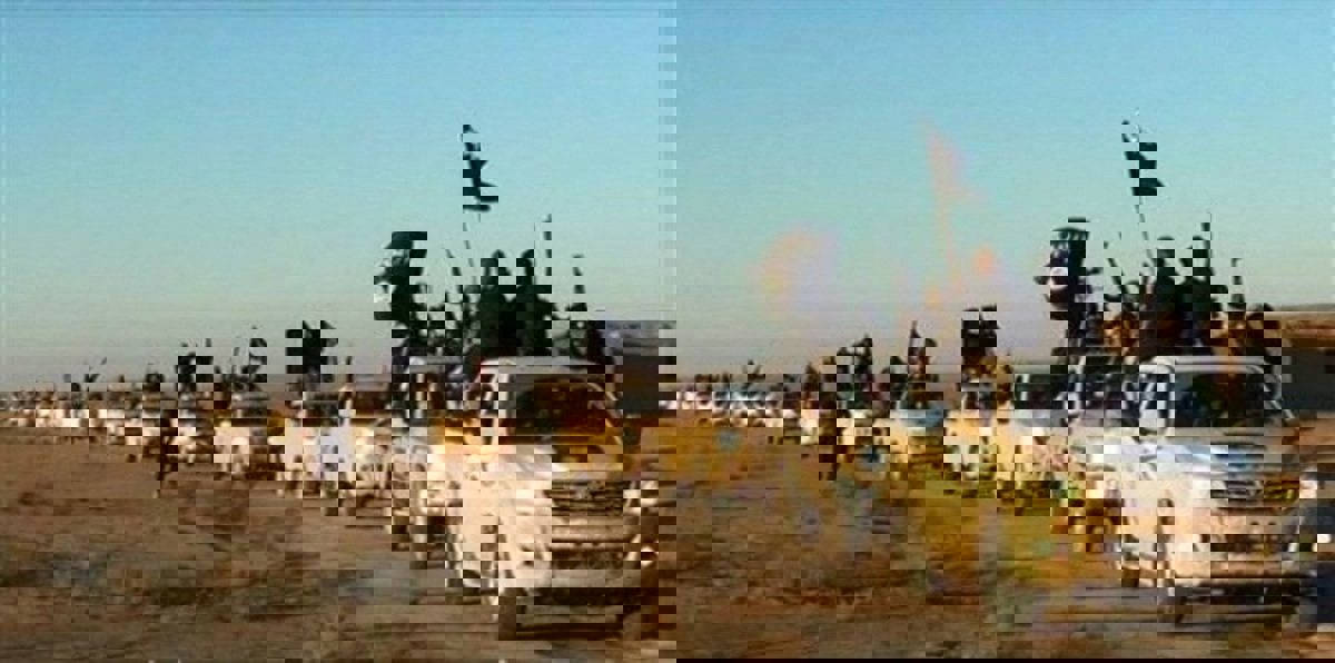 داعش يحكم سيطرته على تدمر  القديمة .. والنظام يعترف رسمياً