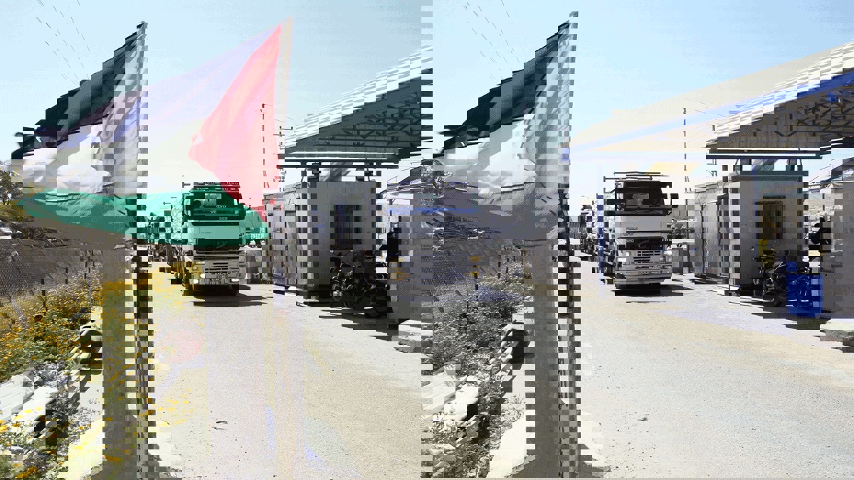 فتح معابر قطاع غزة بعد إغلاق عقب مواجهات مسيرة العودة