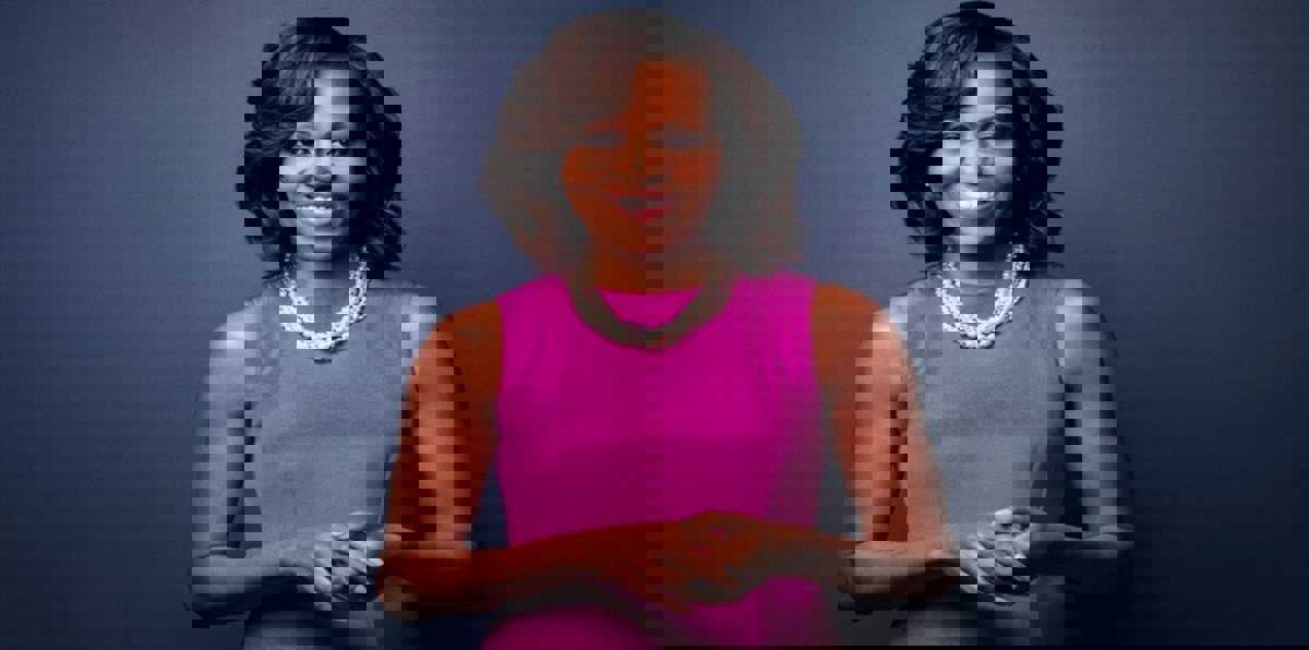 فستان ميشيل أوباما في النرويج.. حديث الصحافة والإعلام