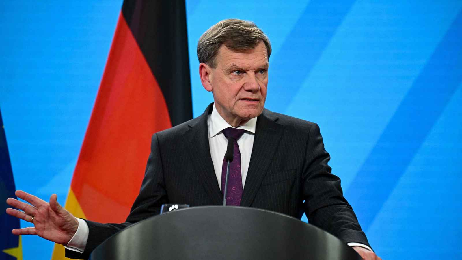 ألمانيا: لن نتضامن مع إسرائيل "بالإجبار"