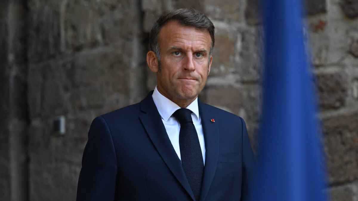 فرنسا.. مأزق سياسي متفاقم وماكرون يفكر في حل البرلمان