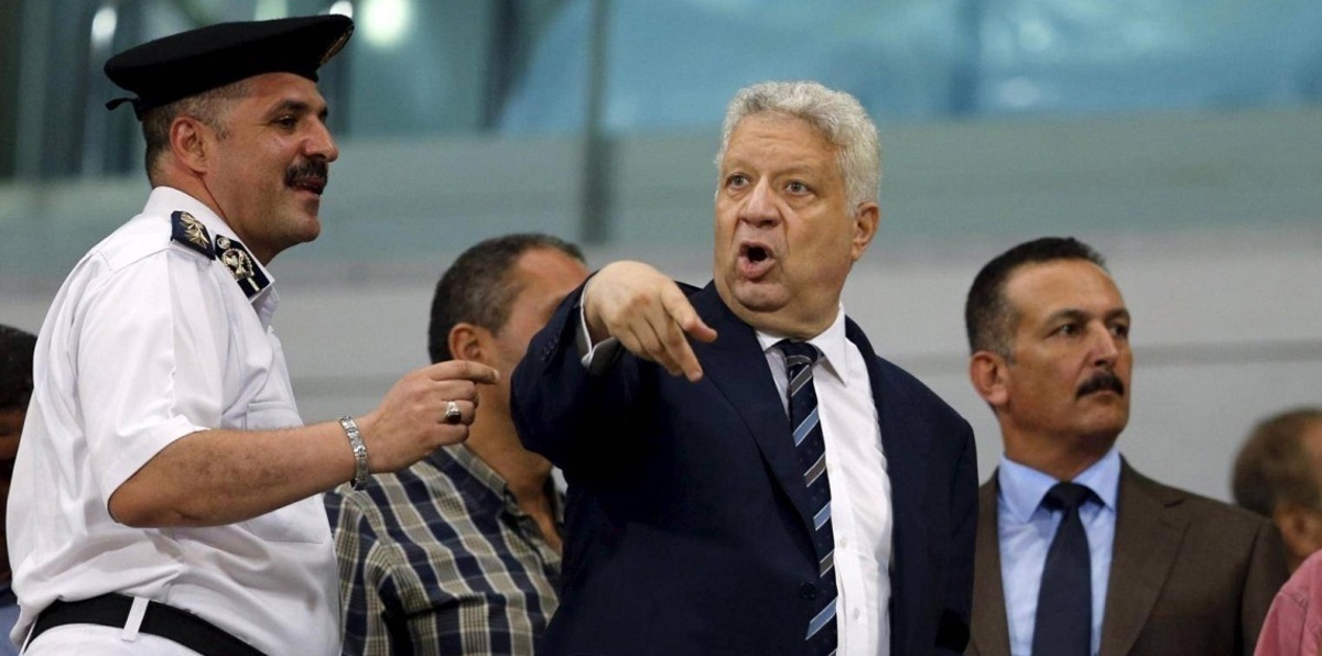 اشتباك بألفاظ نابية بين مرتضى منصور وأبو المعاطي زكي بمقر اتحاد الكرة