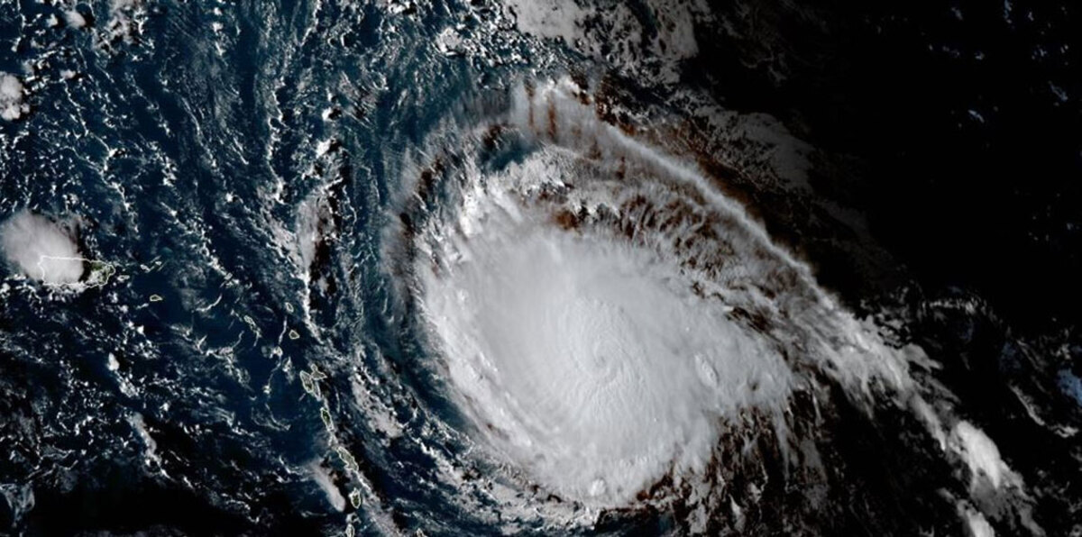 مركز أمريكي: "إرما" يصبح إعصارًا من الفئة الخامسة