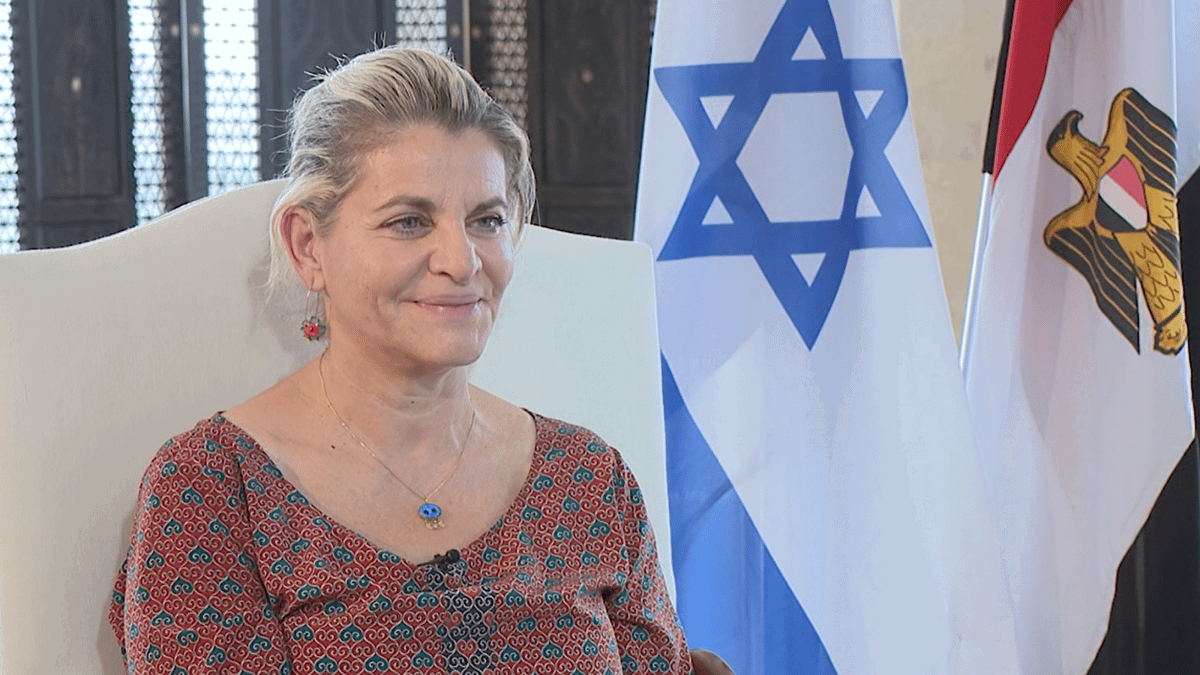 سفيرة إسرائيل بالقاهرة تدين "سقوط صواريخ حوثية في مصر" 