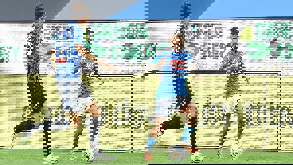 أتلانتا يسقط نابولي ويحقق الفوز السابع تواليا في الدوري الإيطالي