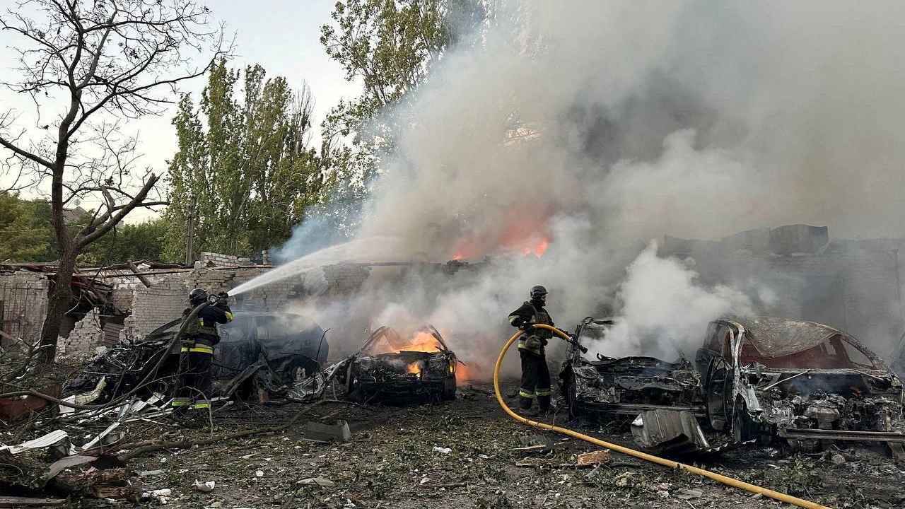 هجمات روسية عنيفة تستهدف المطارات الأوكرانية ومنشآت الطاقة