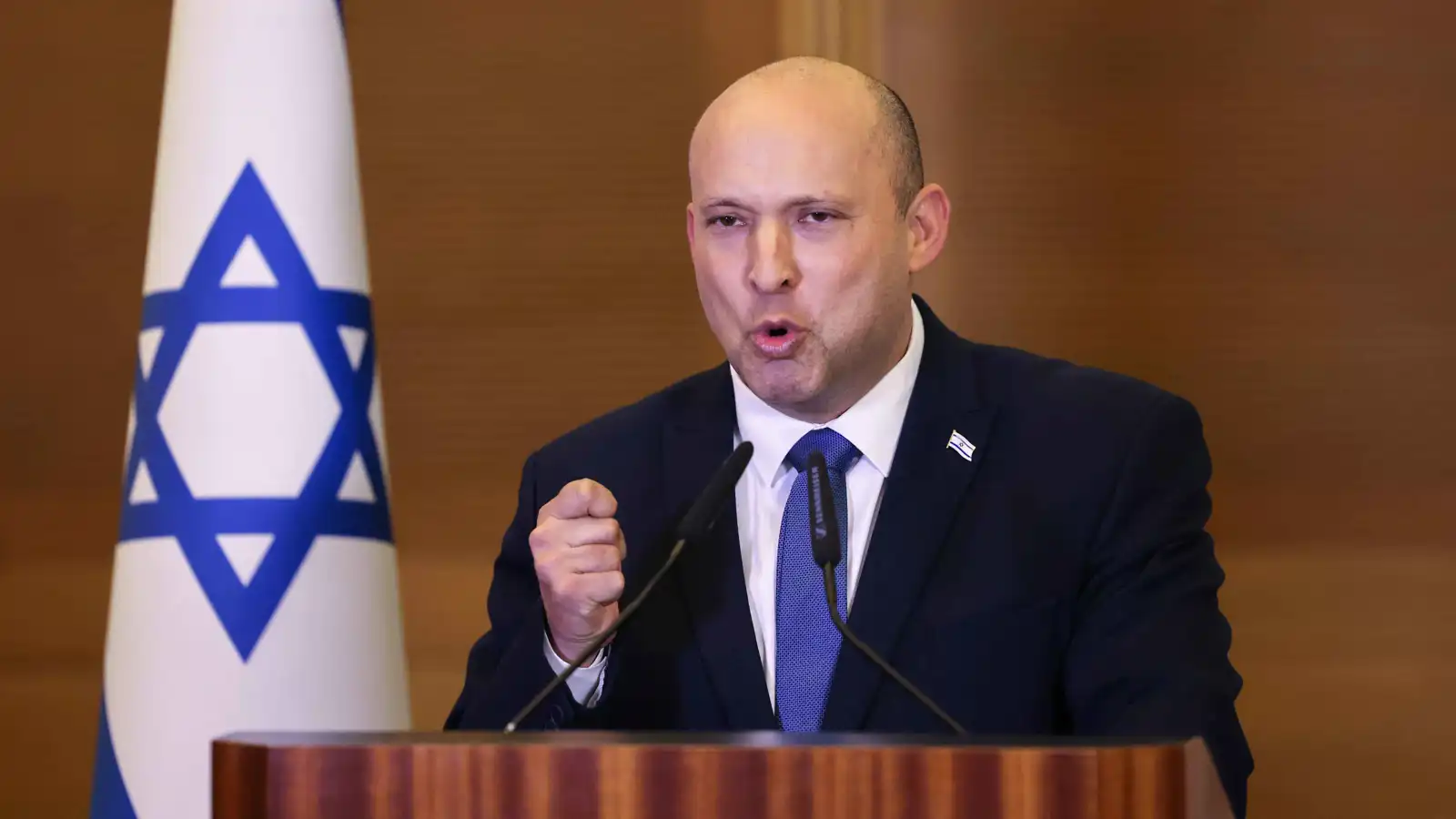 بعد اختراق حساب بينيت.. قراصنة إيرانيون يهددون إسرائيل بقائمة أهداف جديدة