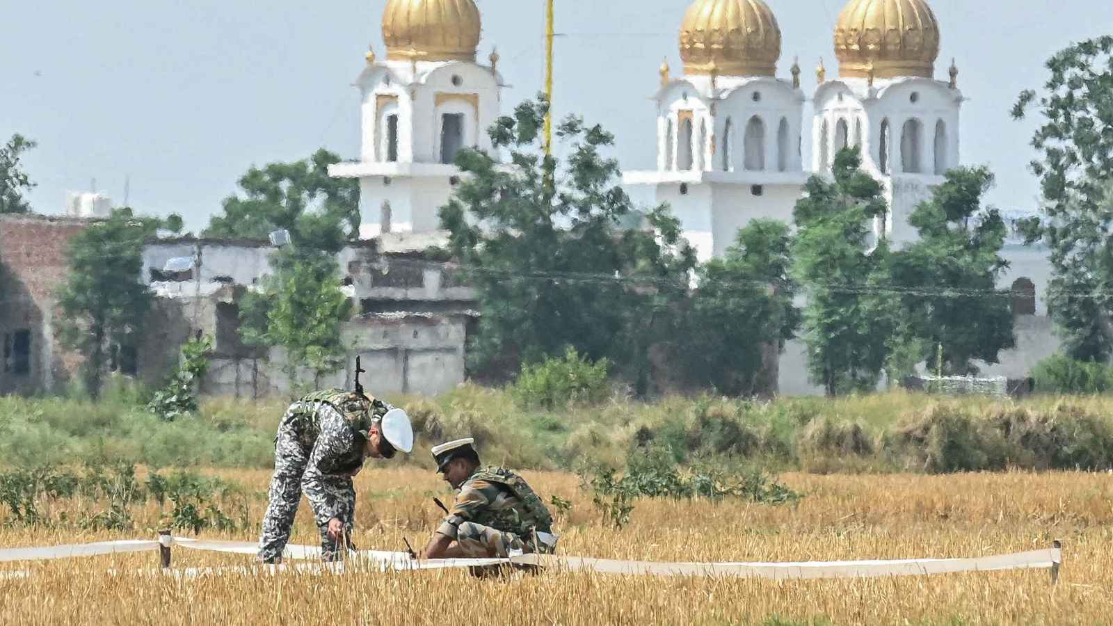 باكستان: أسقطنا "77 مسيرة" هندية في يومين