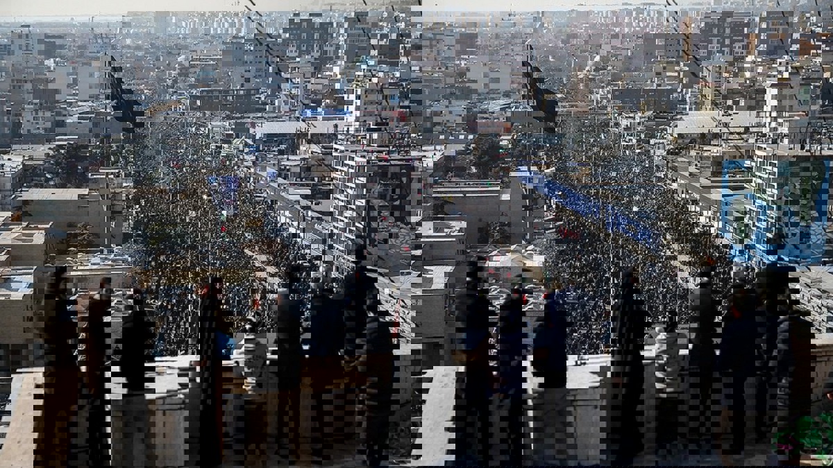 تدافع مشيعي قاسم سليماني في كرمان.. ومصرع العشرات (فيديو)