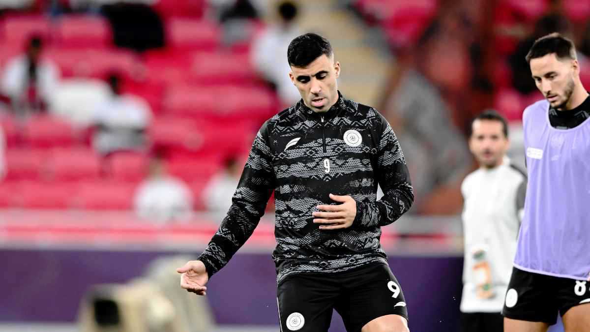 راتبه أعلى من ترامب.. إعلامي سعودي يشن هجومًا على عبدالرزاق حمدالله 