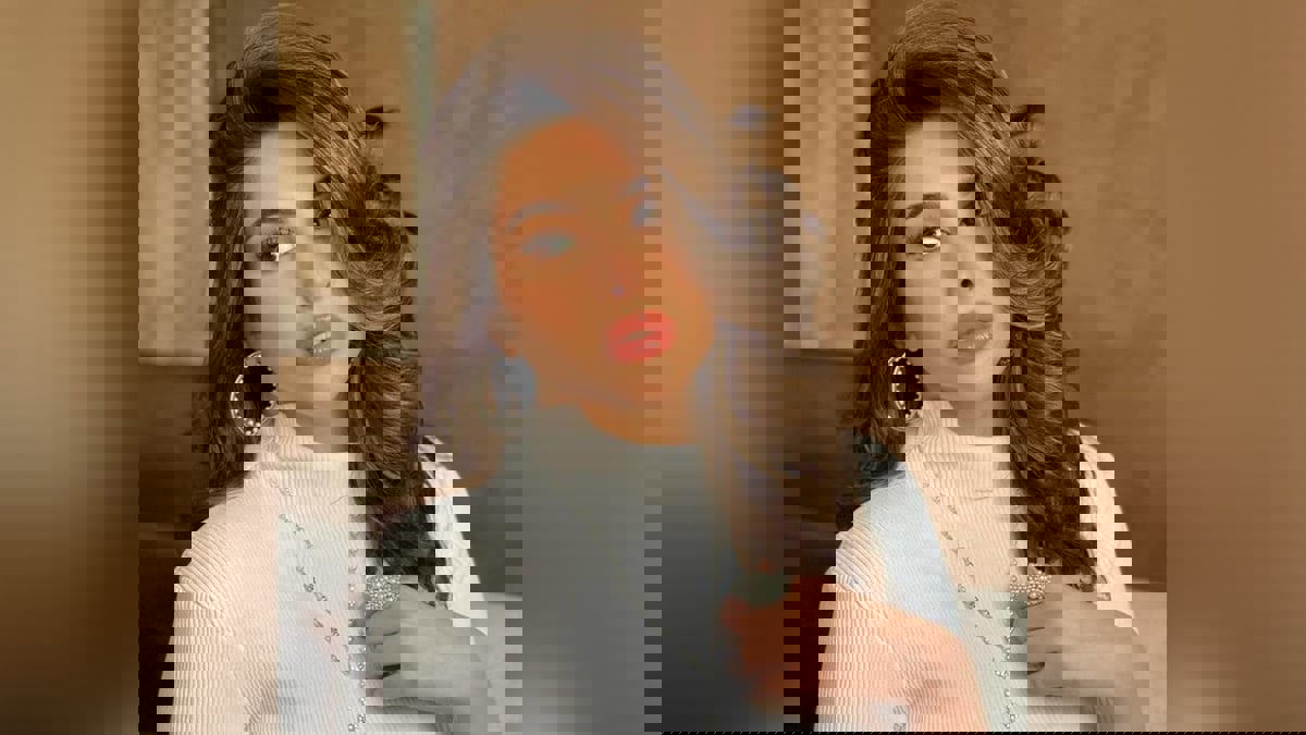 فوز الفهد ترد على انتقادات بشأن "بياض بشرتها"