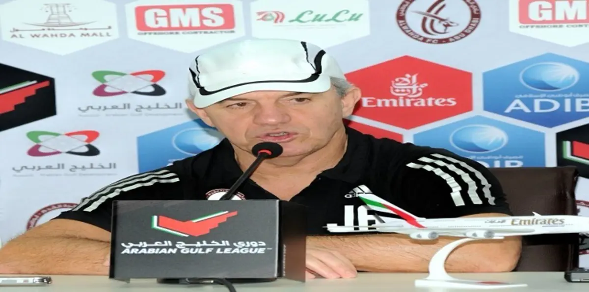 الوحدة الإماراتي يحسم مصير مدربه "أغيري"