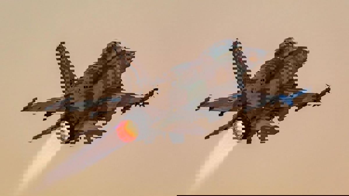 هل تبلّغ إسرائيل الحكومة السورية بمبررات هجماتها عقب كل غارة؟