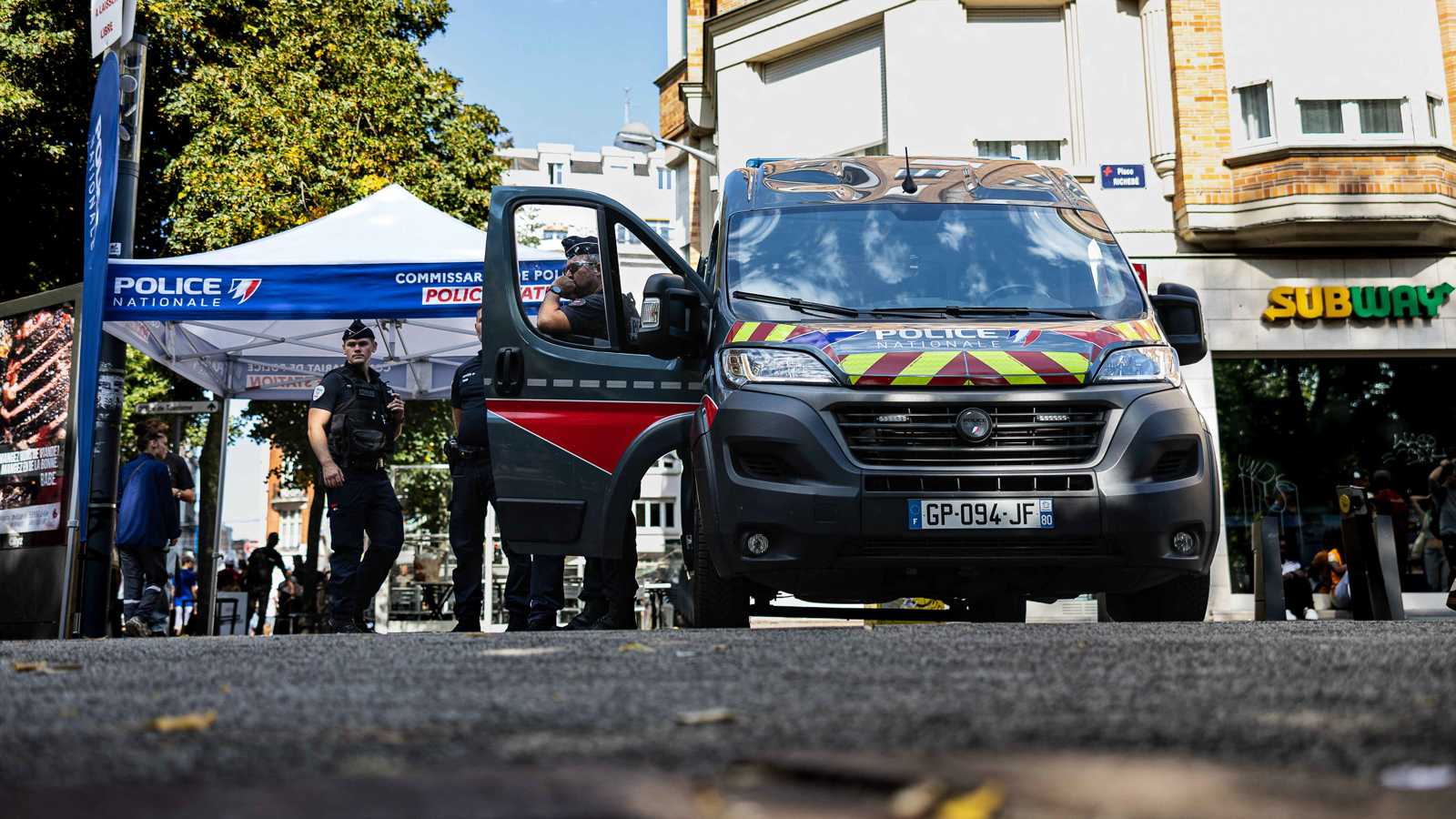 10 جرحى بعملية دهس في أوليرون الفرنسية