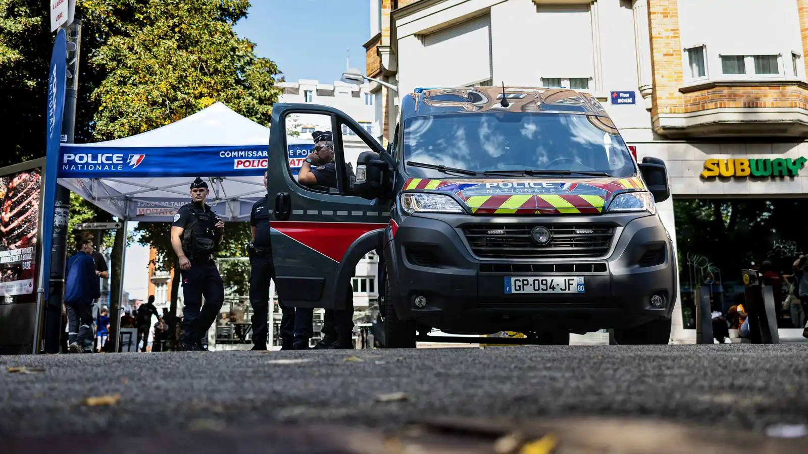 10 جرحى بعملية دهس في أوليرون الفرنسية