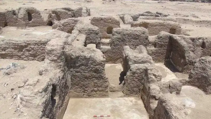 اكتشاف آثار في سوهاج المصرية