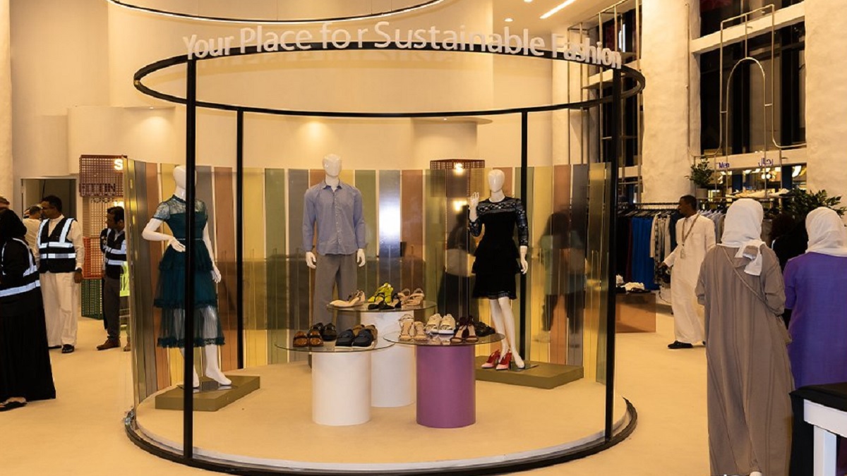 السعودية تطلق ثورة في صناعة الأزياء بأحدث التقنيات