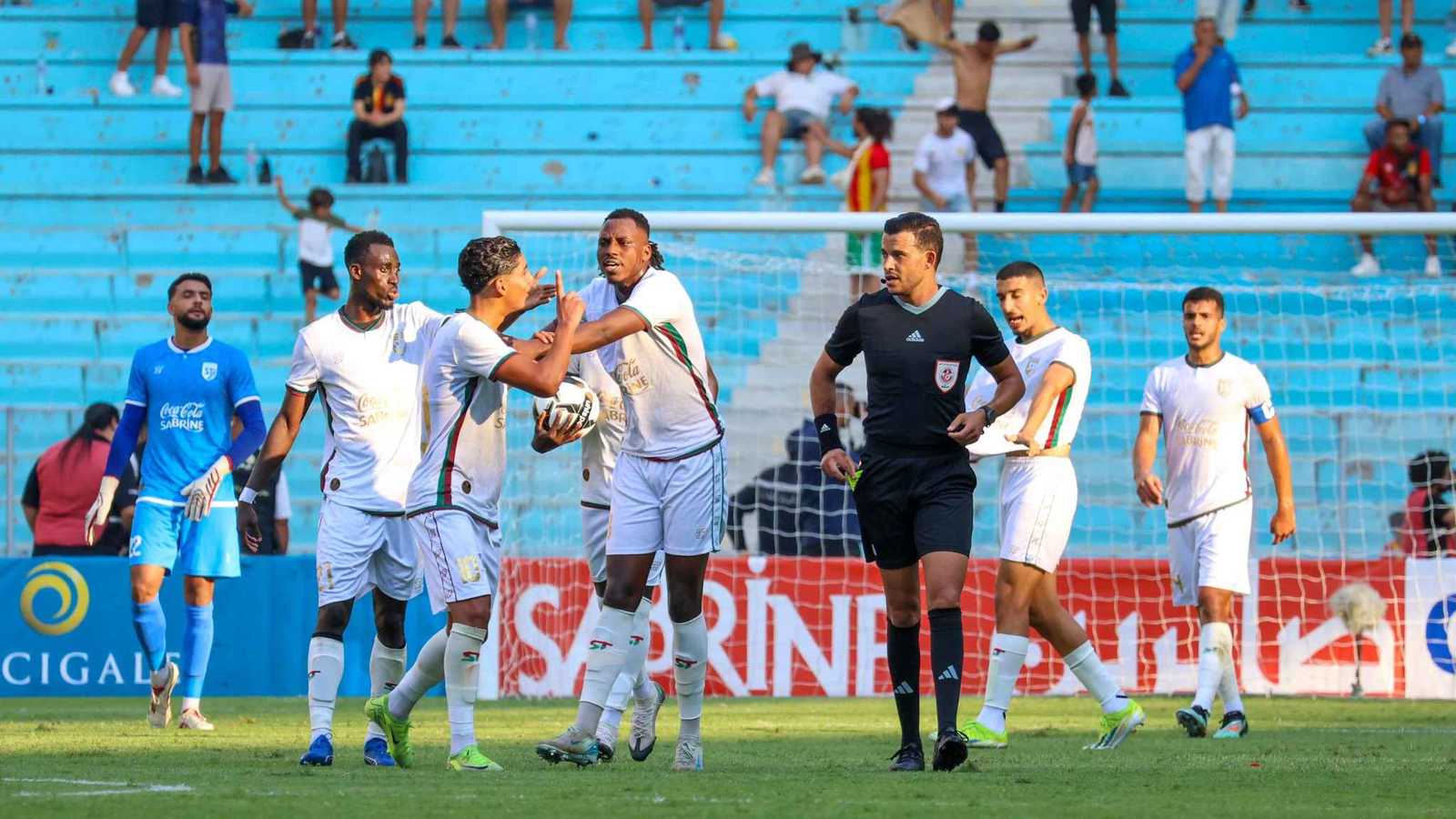 خطف الأضواء.. هل يكون خليل العياري نجما تونسيا جديدا في سان جيرمان؟ (فيديو)